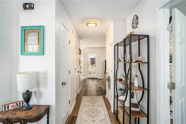 a view of entryway with livingroom and furniture