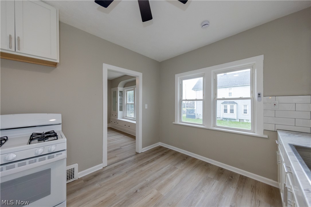 9711 Aetna Road Cleveland, OH 44105 - Photo 12 of 49 Gallery Image 12