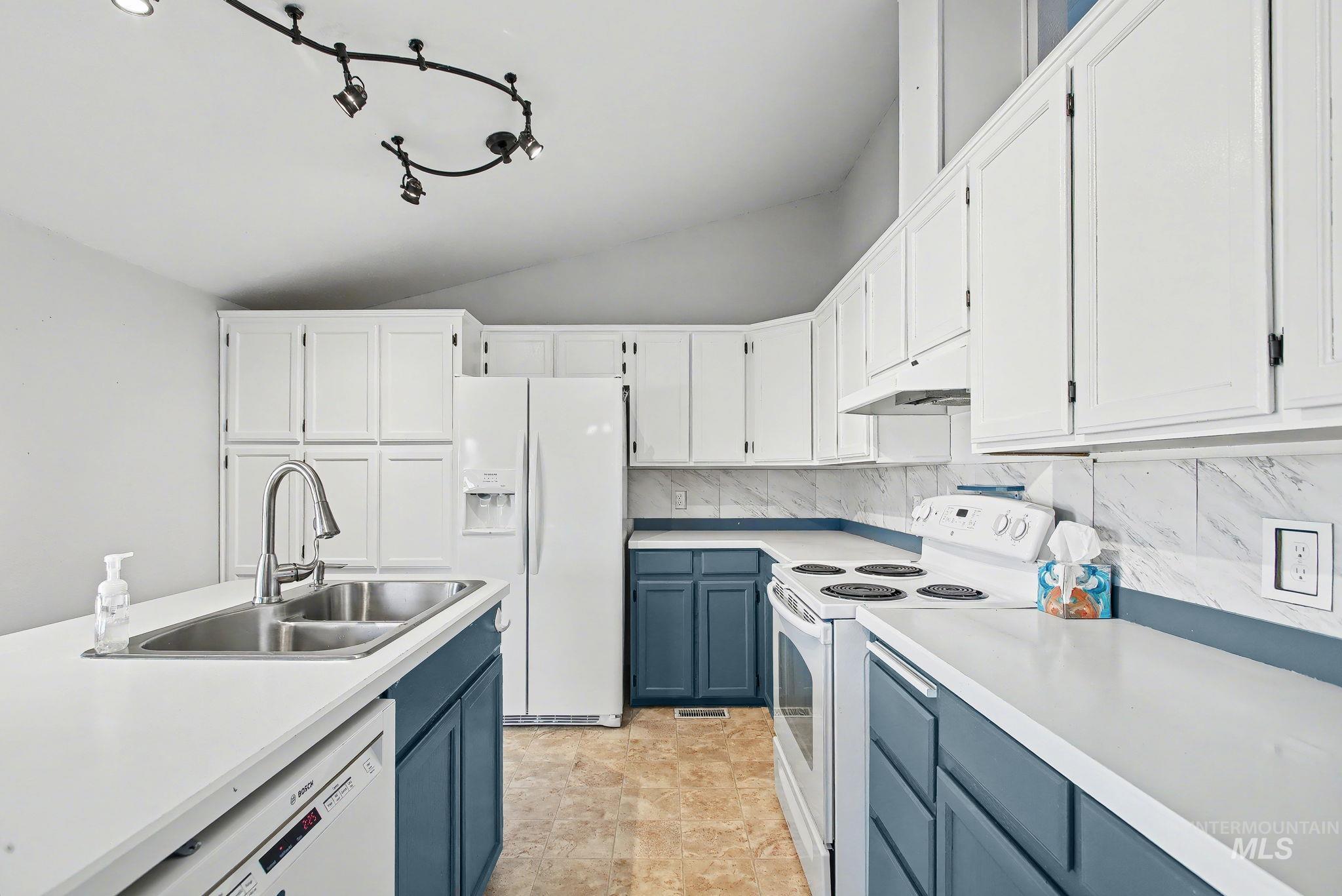 1430 Chestnut Street, Unit 28 Clarkston, WA 99403 - Photo 7 of 34