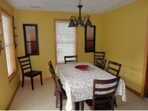 426 Winnacunnet Road, Unit 3 Hampton, NH 03842 - Photo 4 of 15