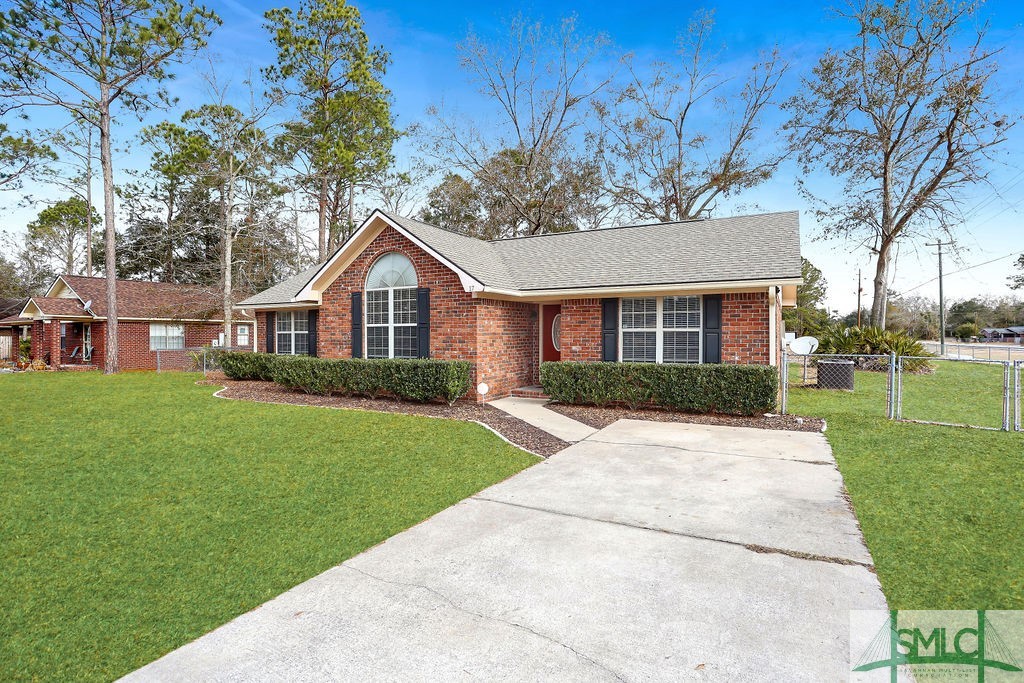 17 Kevin Road Hinesville, GA 31313 - Photo 4 of 31