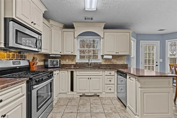 $375,000 | 1480 Bramlett Forest Trail Southeast, Lawrenceville, GA 30045