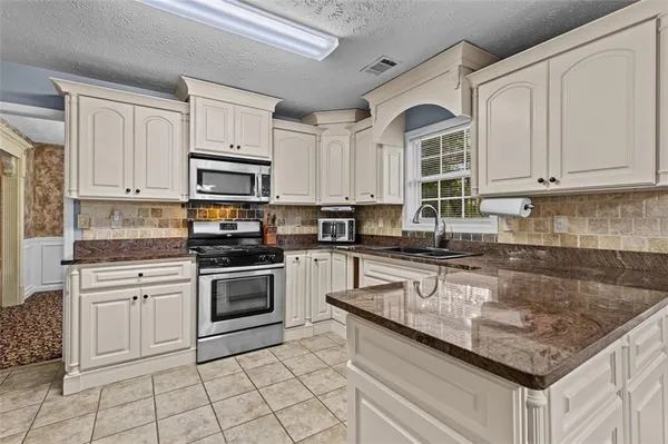 $375,000 | 1480 Bramlett Forest Trail Southeast, Lawrenceville, GA 30045