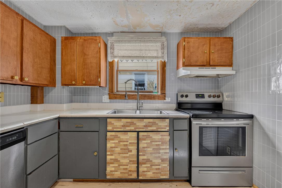 1291 Seidersville Road Bethlehem, PA 18015 - Photo 12 of 47 Gallery Image 12