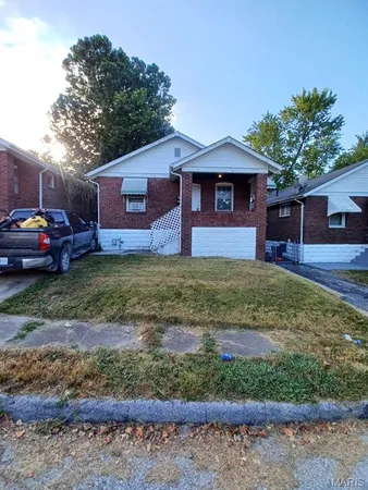 $85,000 | 8328 Strathmore Place, Jennings, MO 63136
