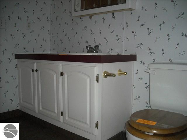9222 Johnson Road Kaleva, MI 49645 - Photo 11 of 14 1740250-10.JPG