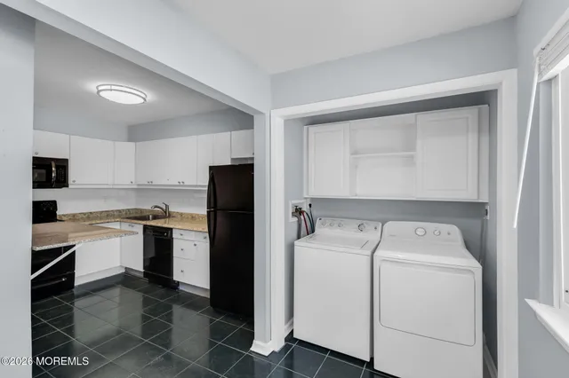 $2,700 | 54 Ellen Heath Drive, Unit 54, Matawan, NJ 07747