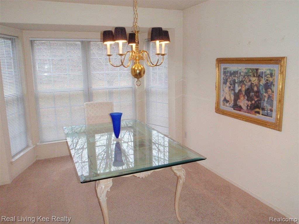 400 Bolinger Street Rochester, MI 48307 - Photo 5 of 12 Formal Dining Room