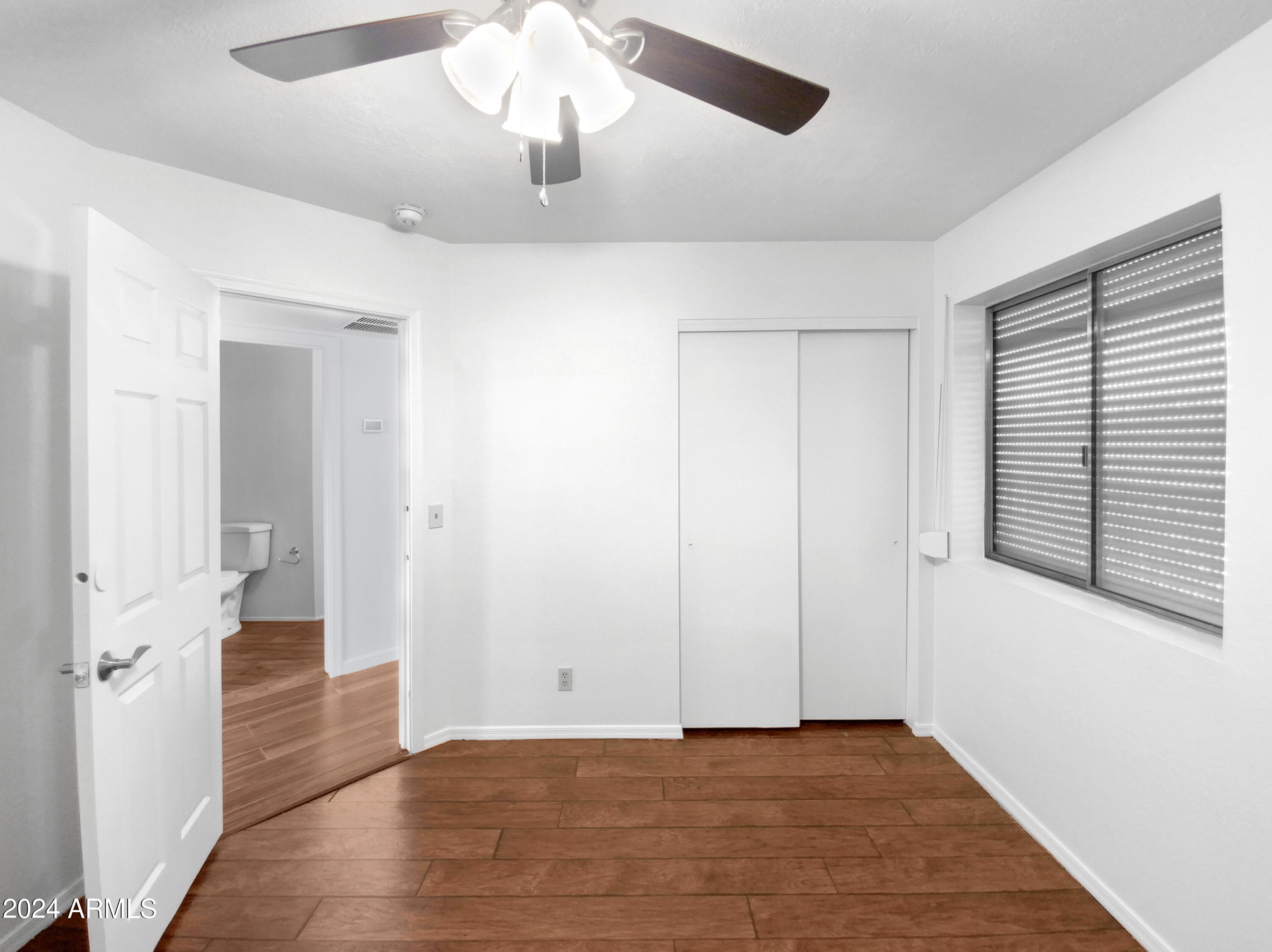 1530 East Fremont Road Phoenix, AZ 85042 - Photo 11 of 21 listing_10