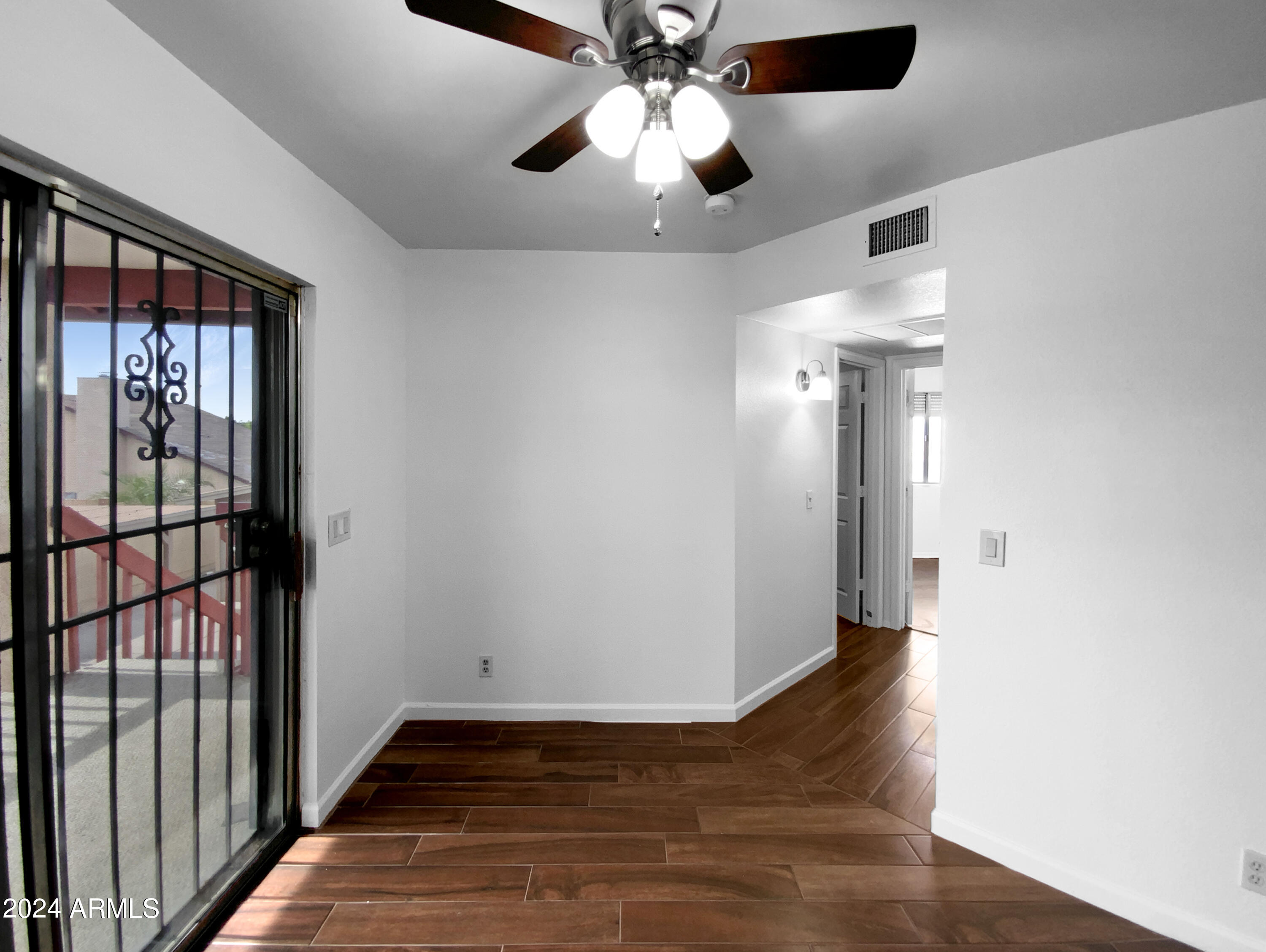 1530 East Fremont Road Phoenix, AZ 85042 - Photo 9 of 21 listing_8