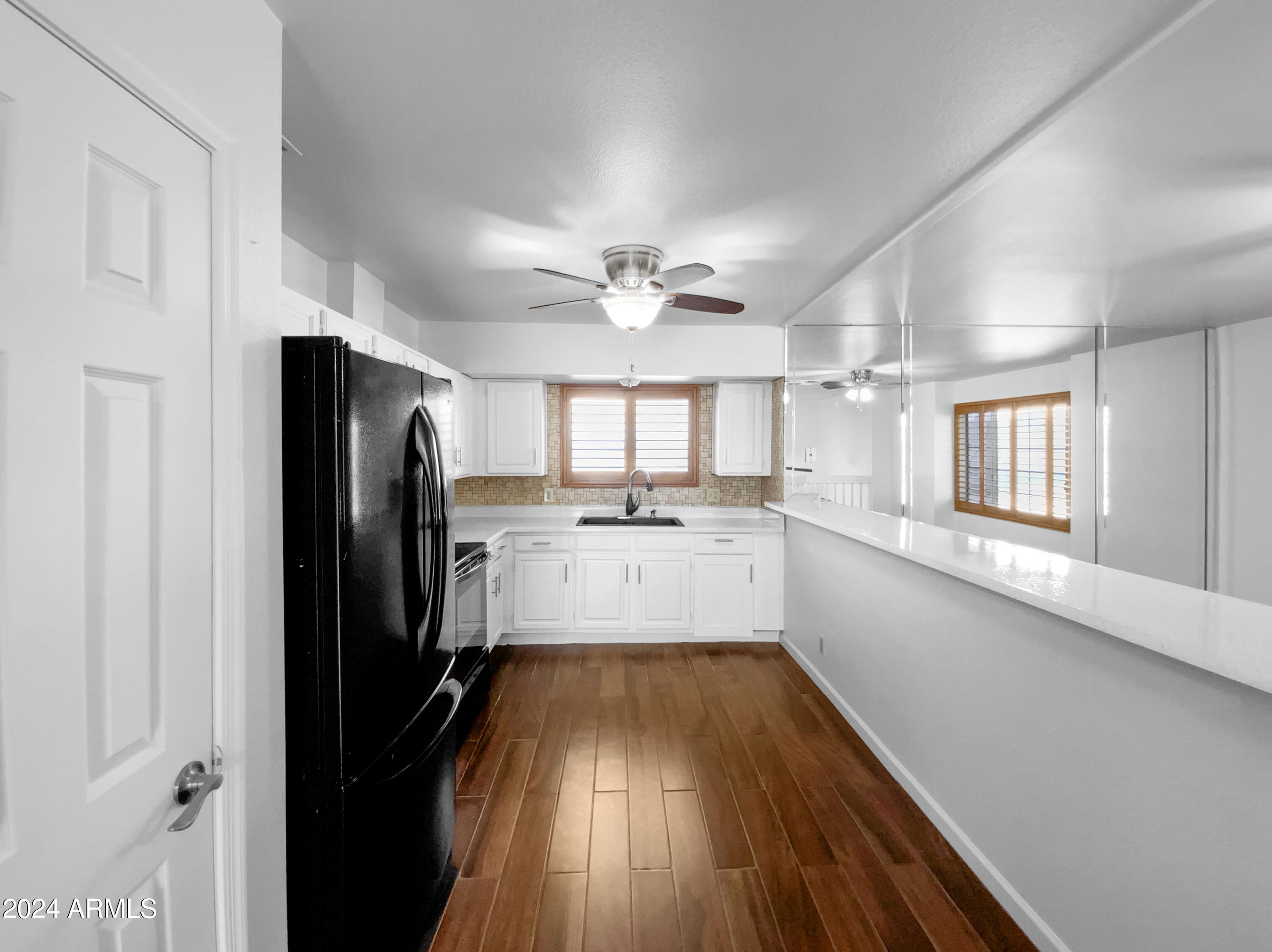 1530 East Fremont Road Phoenix, AZ 85042 - Photo 10 of 21 listing_9