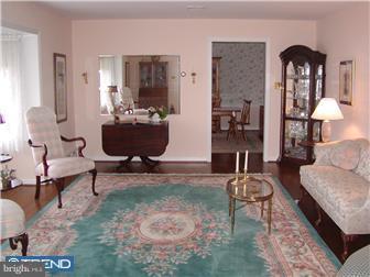 2433 Ridge Road Elverson, PA 19520 - Photo 3 of 11 Living Room