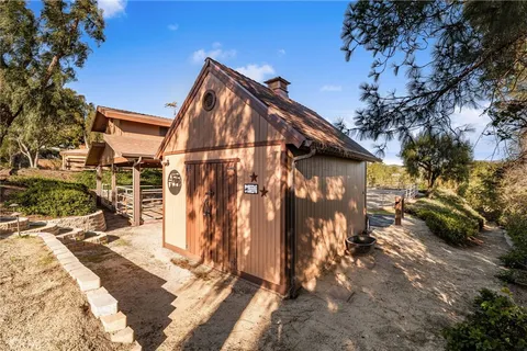 $3,895,000 | 10845 North Meads Avenue, Orange, CA 92869