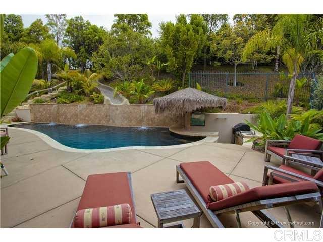 1385 Nightshade Road Carlsbad, CA 92011 - Photo 2 of 4