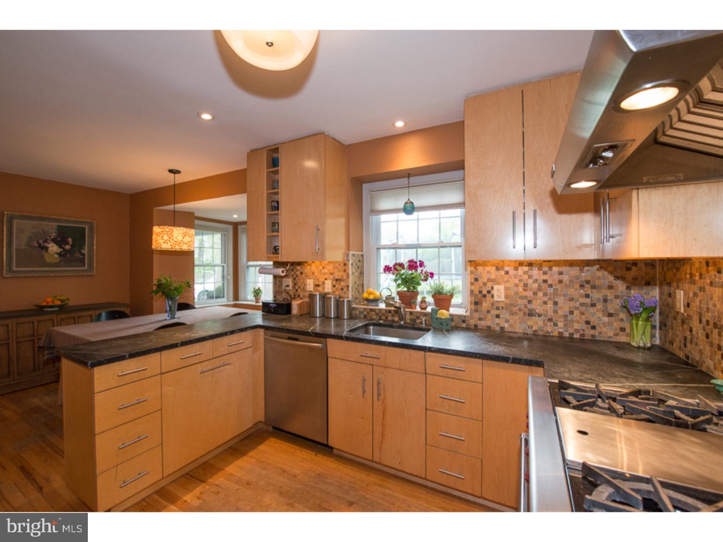 516 East Wynnewood Road Wynnewood, PA 19096 - Photo 4 of 25 Kitchen