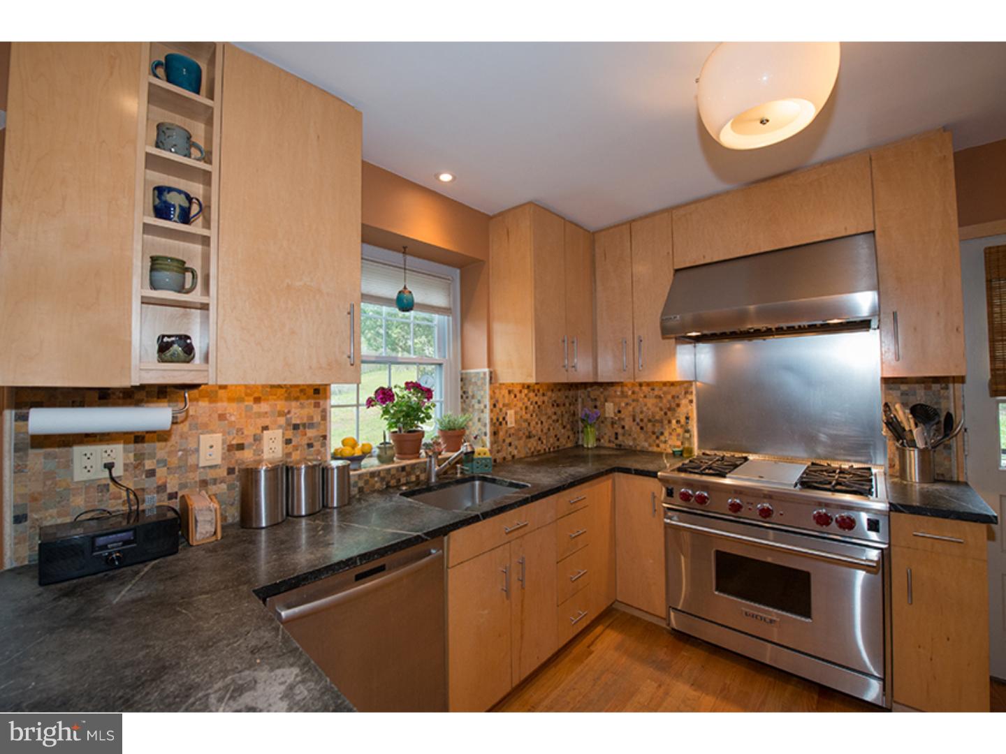 516 East Wynnewood Road Wynnewood, PA 19096 - Photo 5 of 25 Kitchen