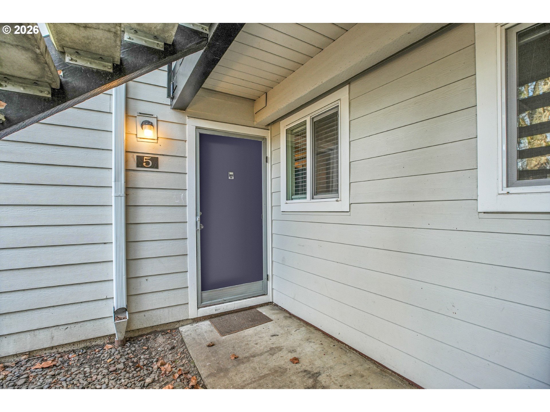 5488 Southwest Alger Avenue, Unit 5 Beaverton, OR 97005 - Photo 2 of 45