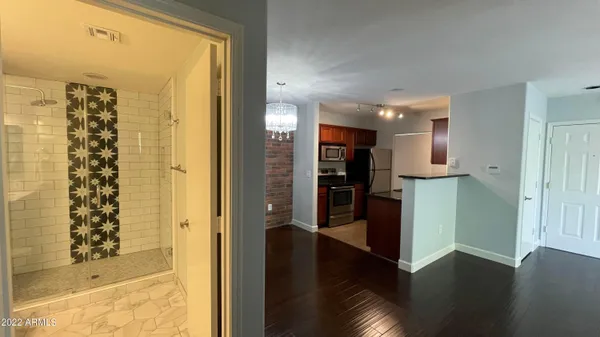 $1,399 | 3302 North 7th Street, Unit 222, Phoenix, AZ 85014