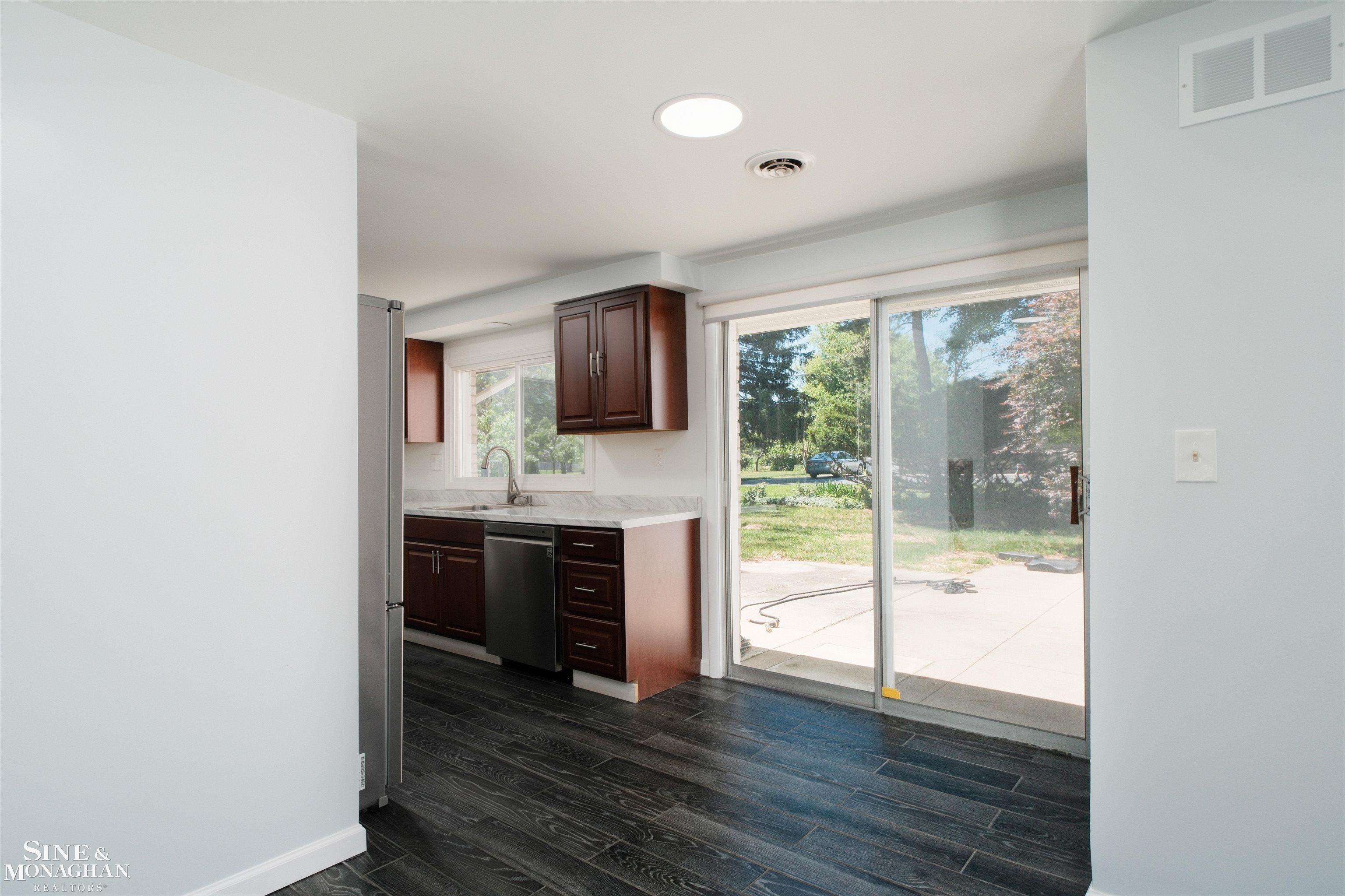 6340 Franklin Road Bloomfield Hills, MI 48301 - Photo 16 of 40
