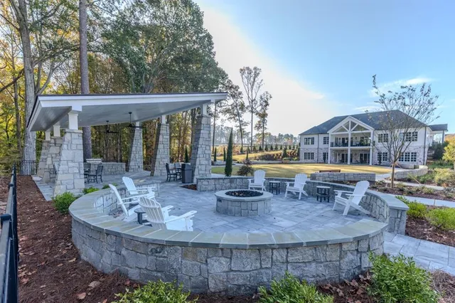 $927,215 | 5570 Broad River View, Peachtree Corners, GA 30092