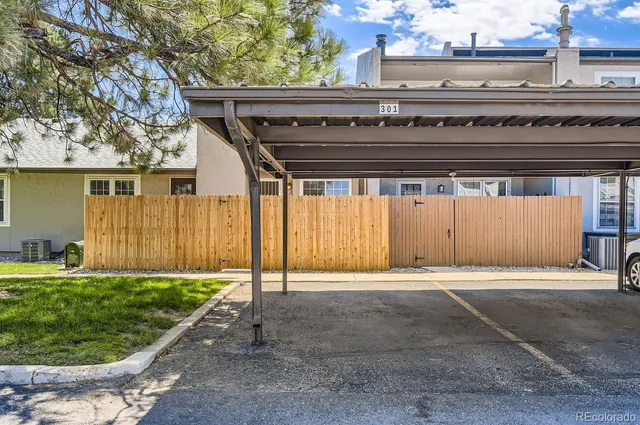 $379,900 | 7110 South Gaylord Street, Unit M5, Centennial, CO 80122