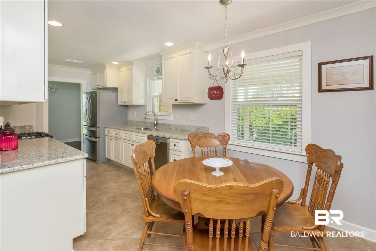 6550 Lubarrett Way Mobile, AL 36695 - Photo 14 of 43