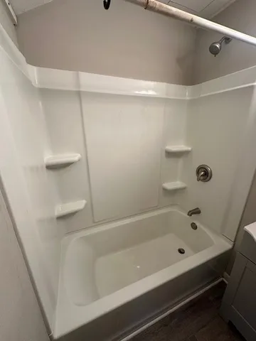 $825 | 383 North Water Avenue, Unit 3, Gallatin, TN 37066