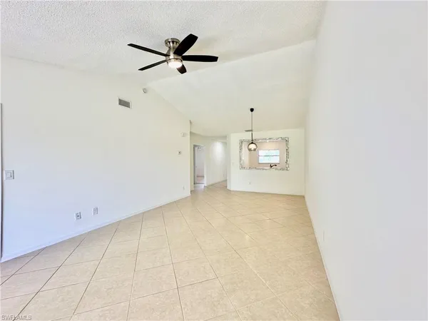 $2,000 | 709 Landover Circle, Unit 202, Naples, FL 34104