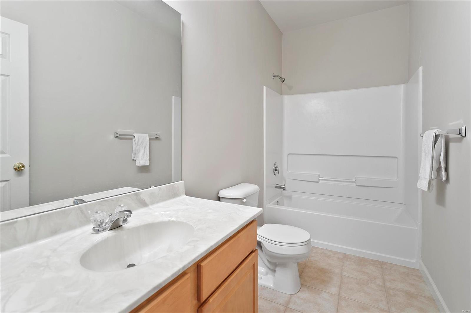 1835 Mill Ridge Court St. Louis, MO 63146 - Photo 15 of 38 Gallery Image 15