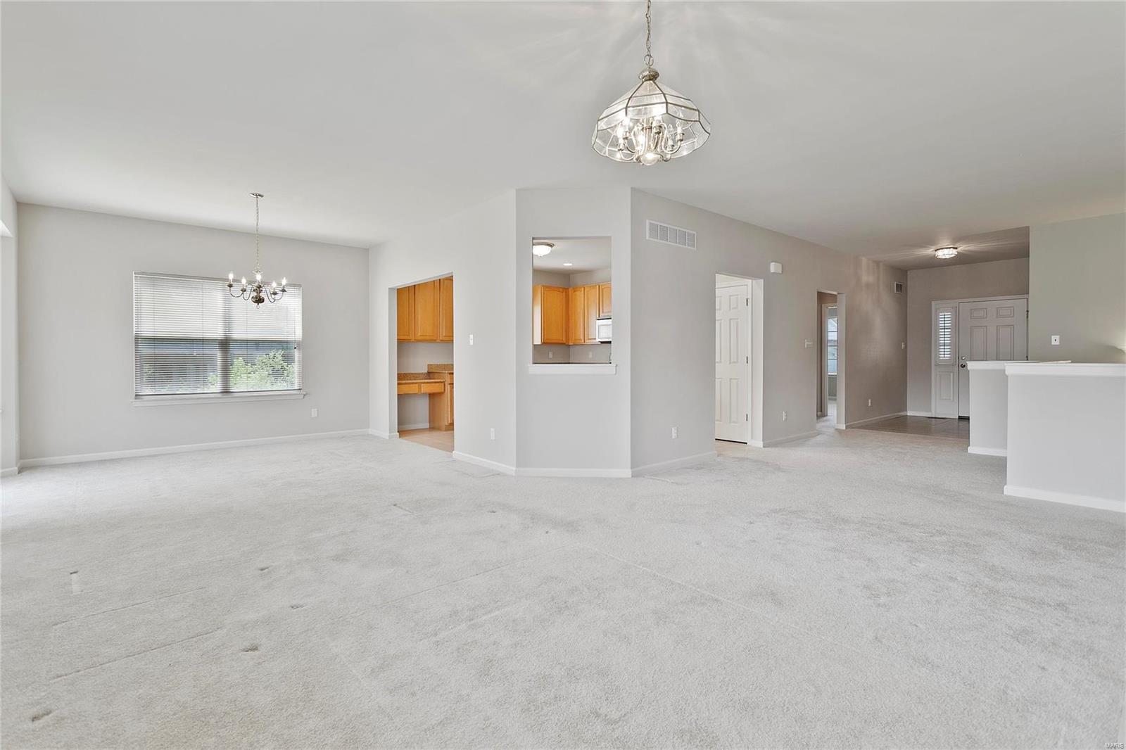 1835 Mill Ridge Court St. Louis, MO 63146 - Photo 9 of 38 Gallery Image 9