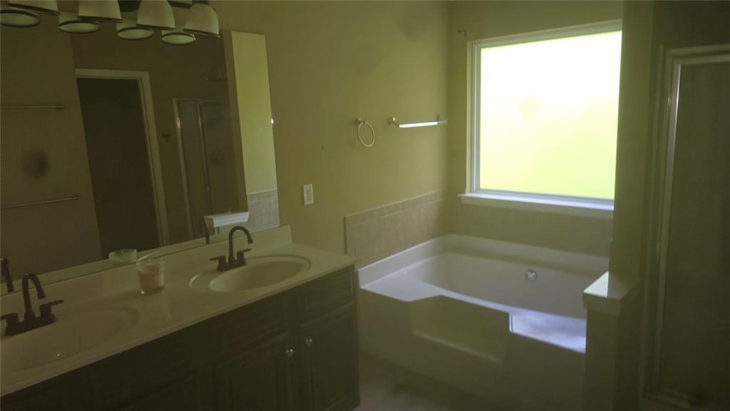 60 Torero Trail Newnan, GA 30263 - Photo 3 of 6