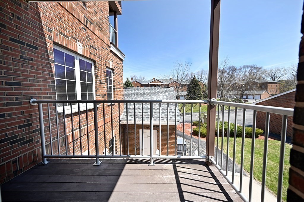 7 Conant Road, Unit 58 Winchester, MA 01890 - Photo 6 of 26 Gallery Image 6
