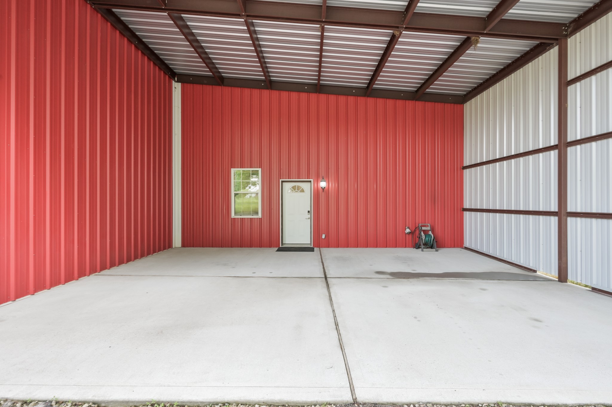 15306 Rabon Chapel Road Montgomery, TX 77316 - Photo 7 of 48 a view of an empty room