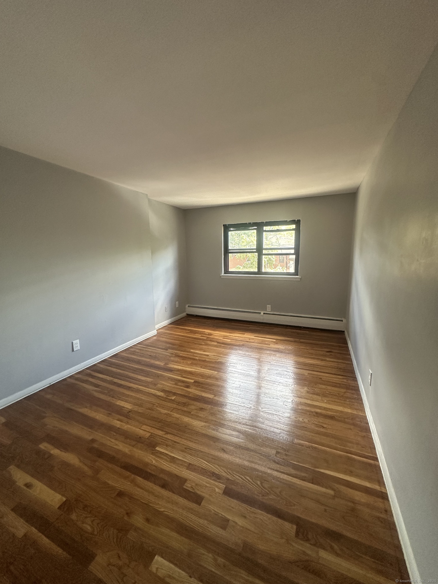 12 Kaye Plaza, Unit E08 Hamden, CT 06514 - Photo 9 of 11