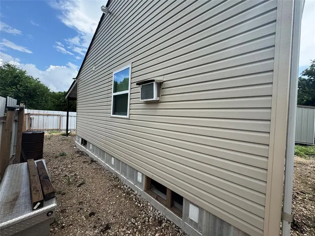 $130,000 | 410 North Douglas Street, Mart, TX 76664