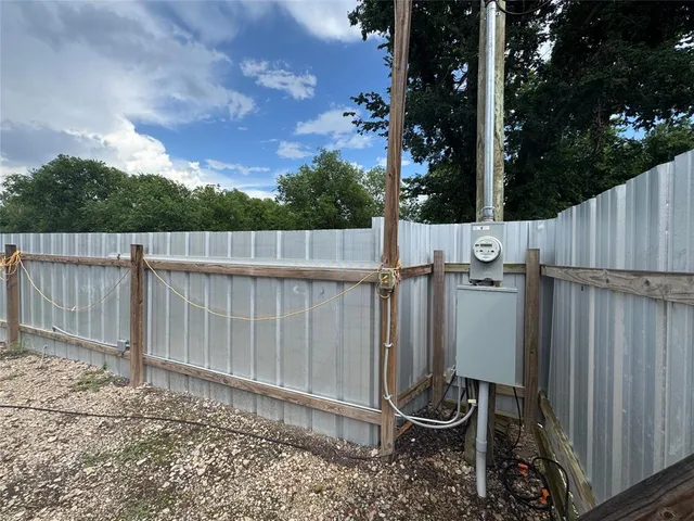 $130,000 | 410 North Douglas Street, Mart, TX 76664