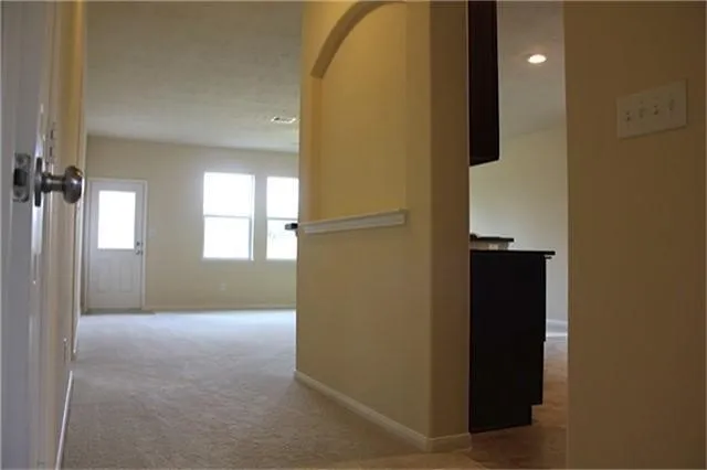 a view of empty room with window