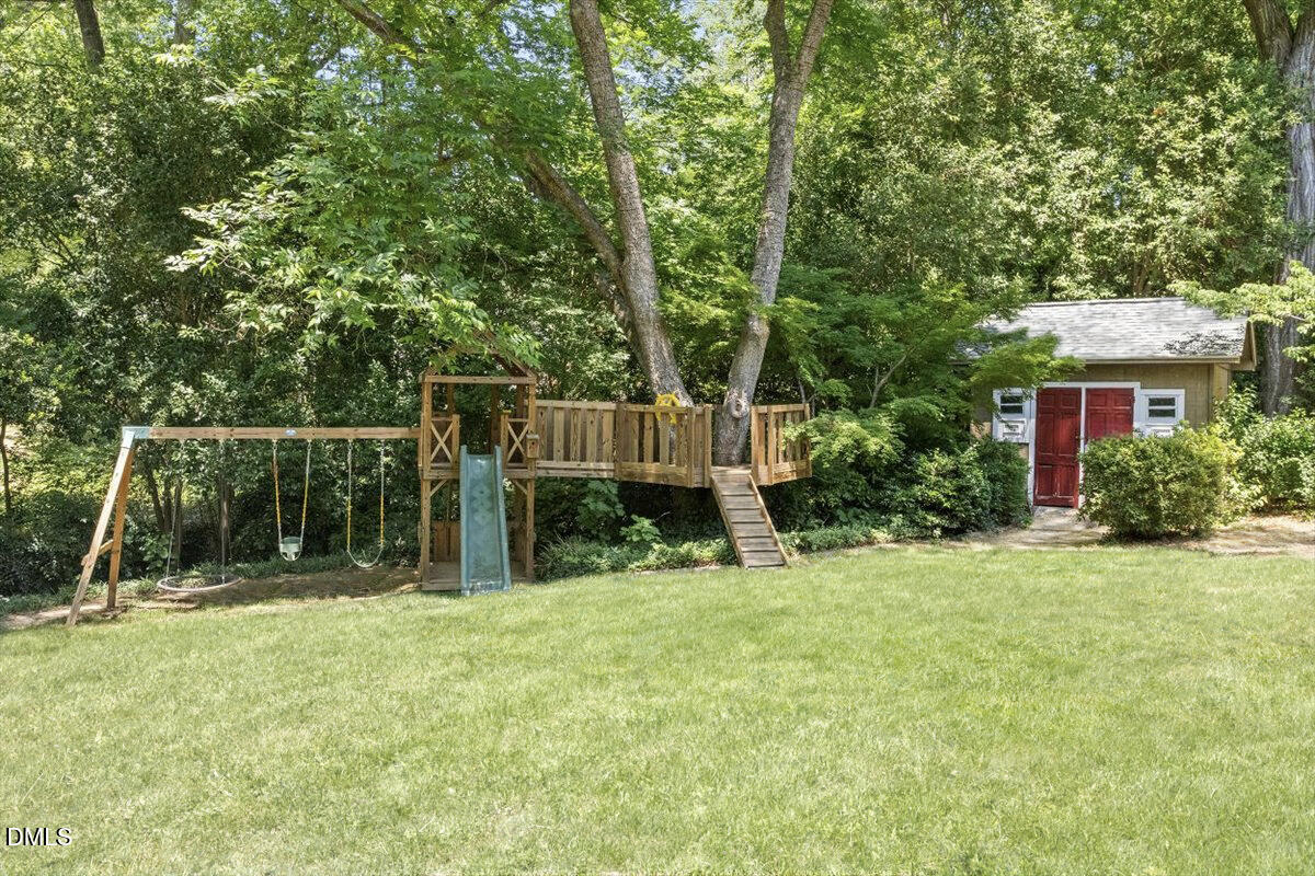 1101 Winona Road Raleigh, NC 27609 - Photo 44 of 47