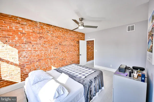 $3,300 | 1015 Riverside Avenue, Baltimore, MD 21230