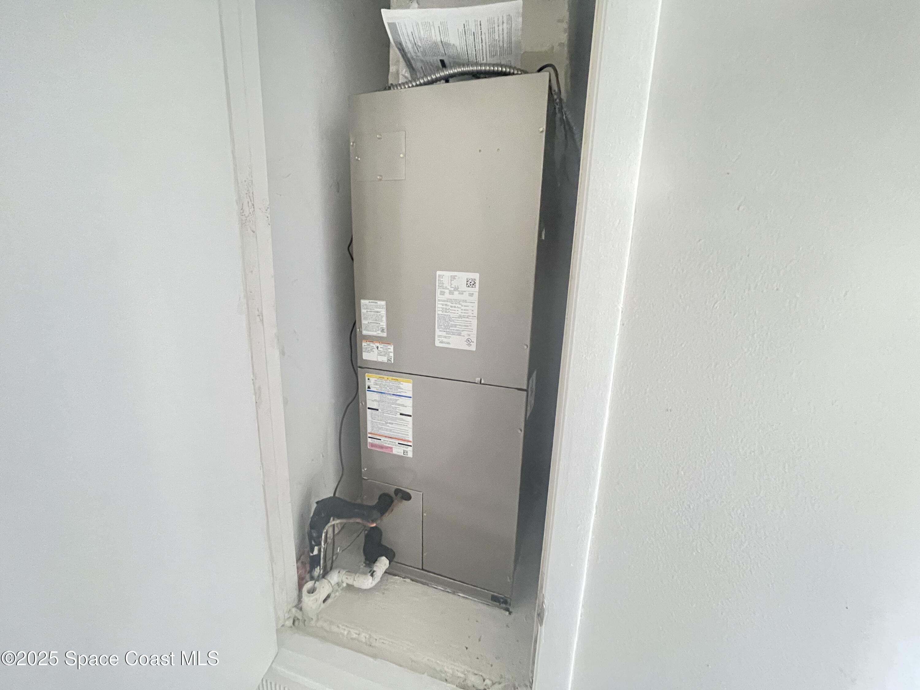 1118 Manatee Drive Rockledge, FL 32955 - Photo 8 of 17 a bathroom with a toilet