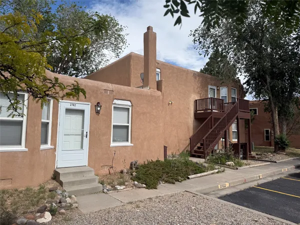 $675,000 | 2702-2710 Calle De Oriente Norte, Santa Fe, NM 87507