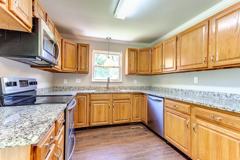2109 Sanderson Road Knoxville, TN 37921 - Photo 13 of 30 Gallery Image 13