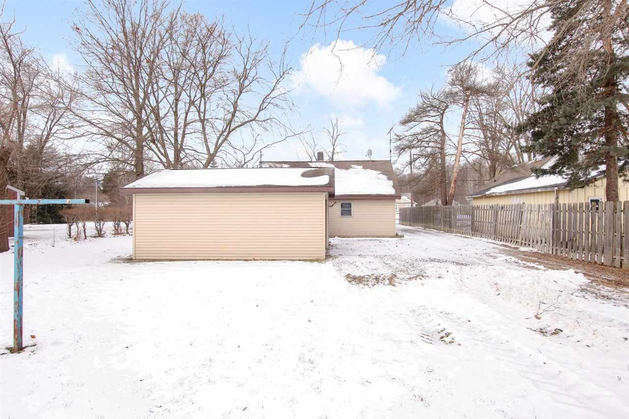 1555 South Hemlock Road Hemlock, MI 48626 - Photo 27 of 41