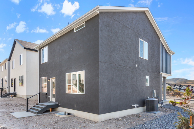 682 West 2840 South, Unit 19 Logan, UT 84321 - Photo 3 of 21