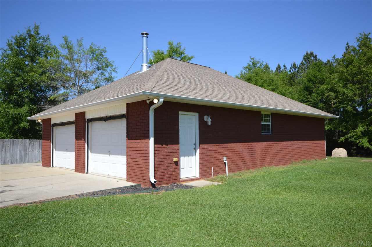 3066 Wallace Lake Road Pace, FL 32571 - Photo 8 of 39