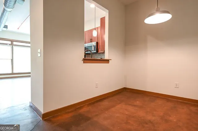 $1,350 | 250 Martha Drive, Unit 106, Athens, GA 30606