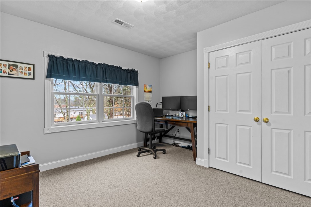 12 Kiley Way Coventry, RI 02816 - Photo 38 of 43 Gallery Image 38