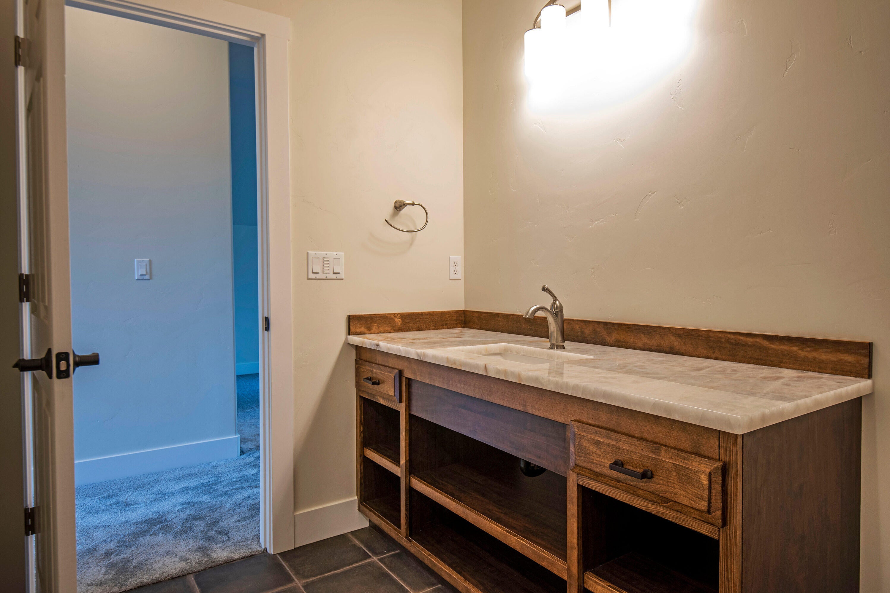 16844 Downey Road Bend, OR 97707 - Photo 24 of 31 16844 Downey Rd Sunriver OR-print-023-02