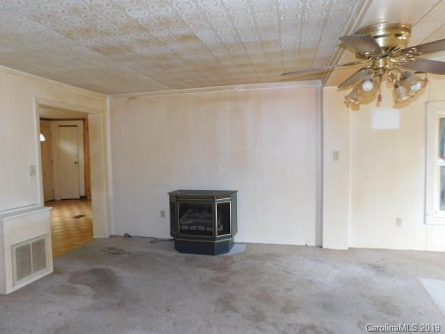 340 Chandler Road Salisbury, NC 28147 - Photo 4 of 32 Gallery Image 4