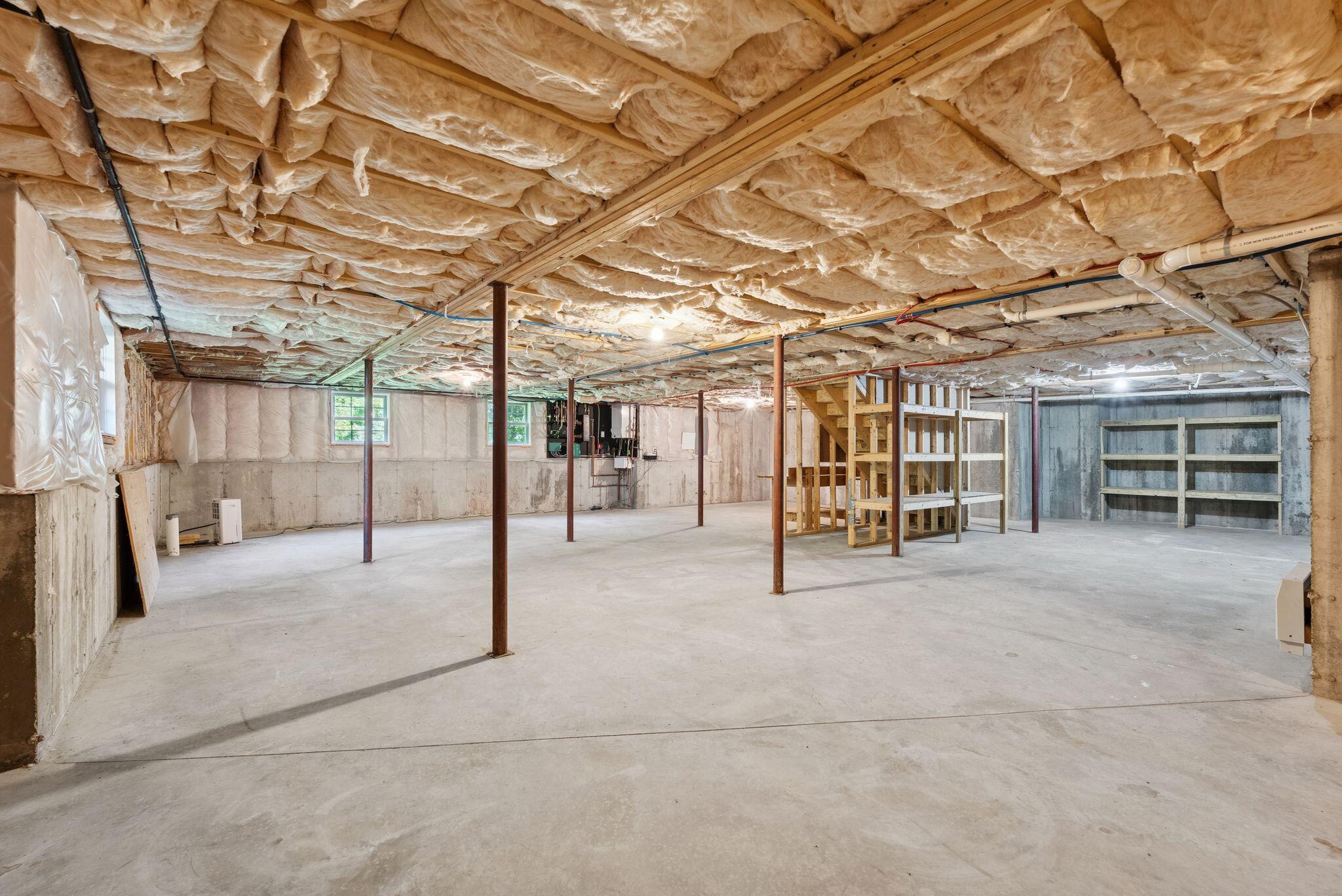 4 Mainsail Lane, Unit 4 Saco, ME 04072 - Photo 28 of 31 4 Mainsail Lane